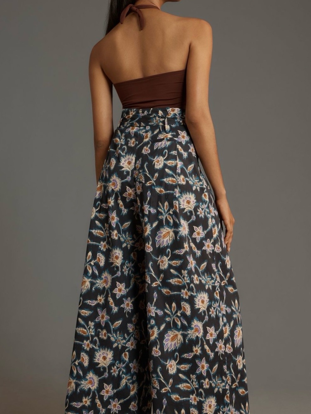 Corey Lynn Calter High-Waist Wide Leg Floral Belted Pants. - Picture 3 of 11